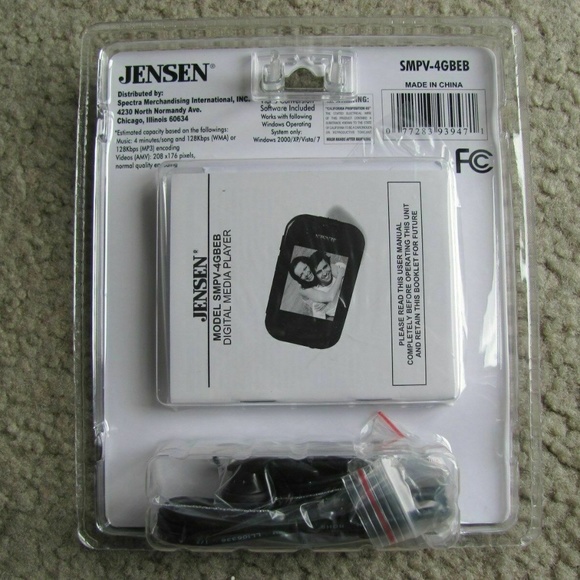 Jensen SMPV-4GBEB Portable Digital Media Player - Picture 2 of 2